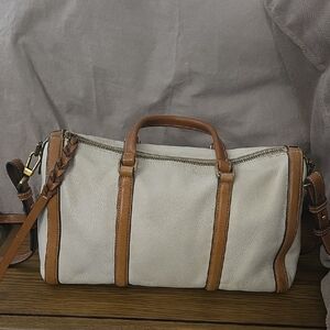 Fossil Cream and Tan Leather Bag With Crossbody Strap
